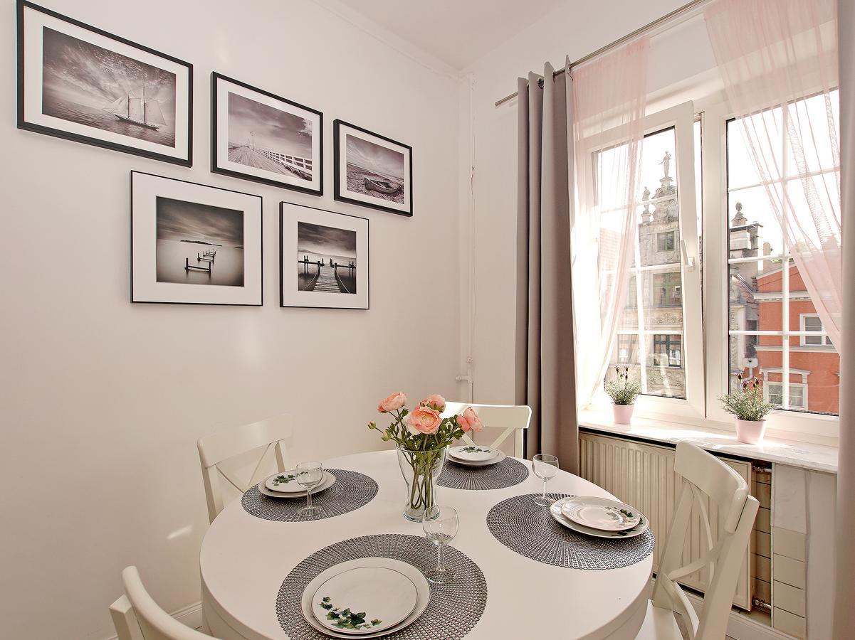 Apartament Kameralny Dluga 50 Apartment กดัญสก์ ภายนอก รูปภาพ