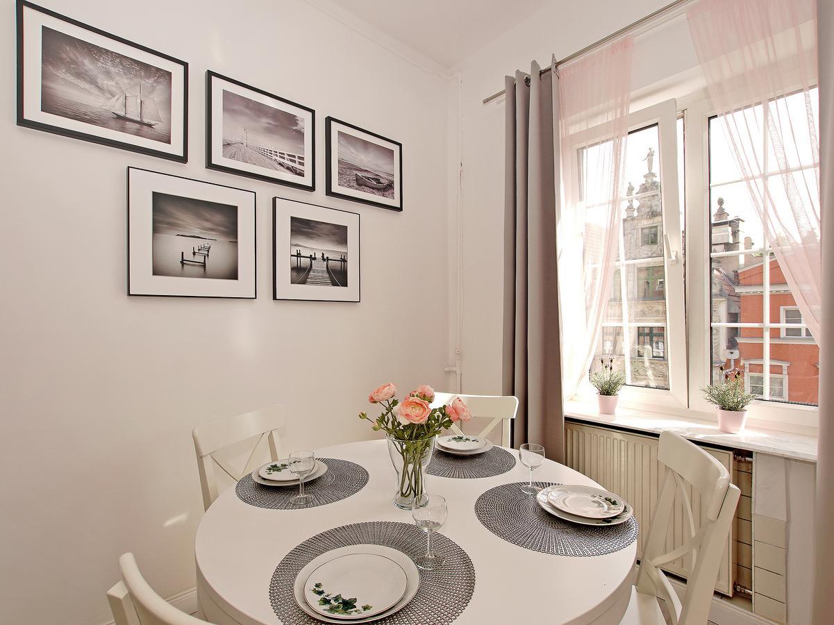 Apartament Kameralny Dluga 50 กดัญสก์ ภายนอก รูปภาพ